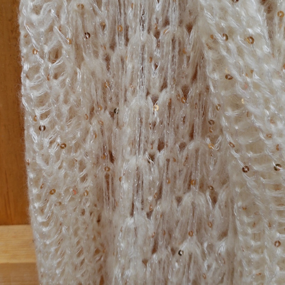 Scarf - Picture 2 of 2
